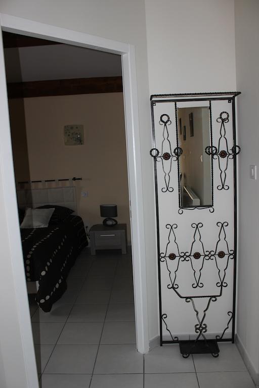 Appartement Le Pailler de la Planque à Camplong Chambre photo